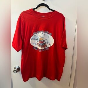 Vintage Red Christmas Bear Graphic T-Shirt Like New/Wear on Tag/ PTP 24-27